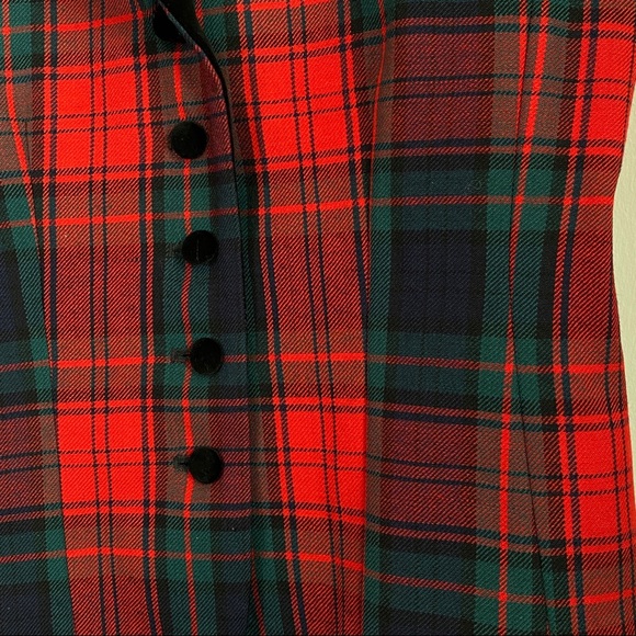 Vintage Red Tartan Plaid Vest with Velvet Lapel Size 8 - Picture 6 of 9